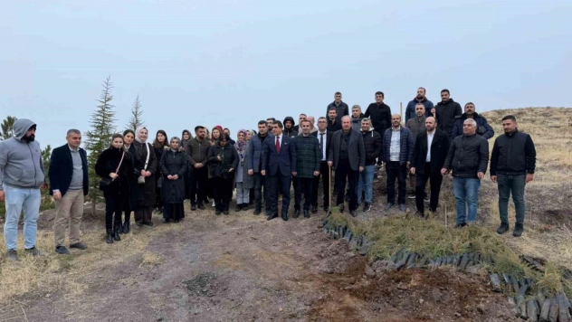 Sivrice'de Öğretmenler Günü'nde anlamlı etkinlik