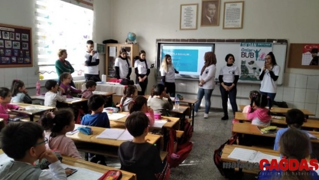 Sokak hayvanlarına  umut oldular