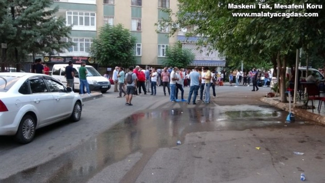 Sokak ortasında kurşuna dizdiler