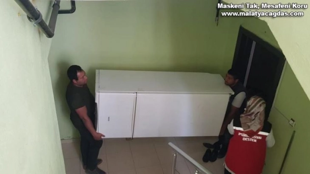 Solhan'da ihtiyaç sahiplerine eşya desteği