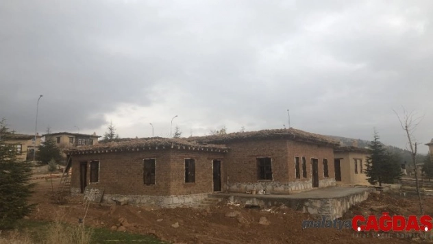 Sonsuz Şükran Köyü'nde yapılan 'Heykel ve Seramik Tasarım Atölyesi' tamamlandı