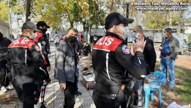 Sosyal mesafeye uymayanlara polis uyarısı