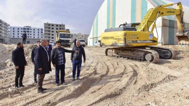 Soylu sahada devam eden çalışmaları yerinde inceledi