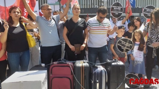 Sözleşmeli öğretmenler eylem yaptı