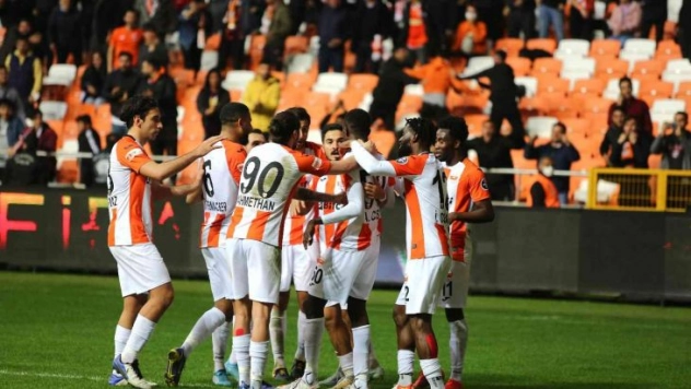 Adanaspor: 1 - BB Erzurumspor: 1