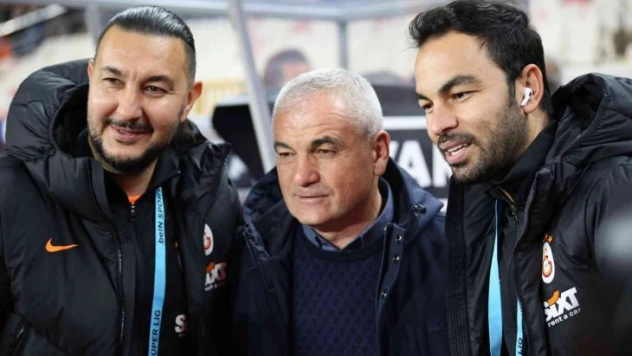 Spor Toto Süper Lig: D.G. Sivasspor: 0 - Galatasaray: 0 (İlk yarı)