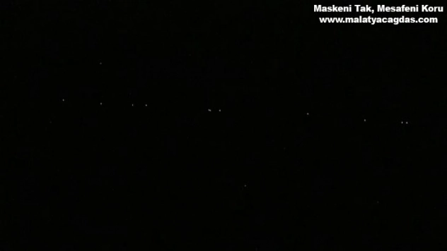 Starlink uyduları Sivas semalarında görüntülendi