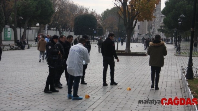 Sultanahmet Meydanı'nda silahlı kavga: 2 yaralı
