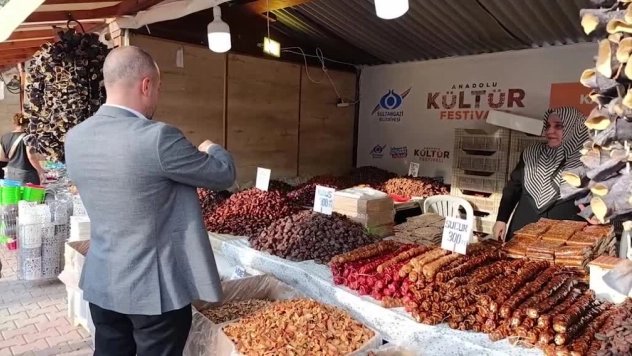 Sultangazi'de Malatya Rüzgarı: Yöresel Ürün Günleri Başladı