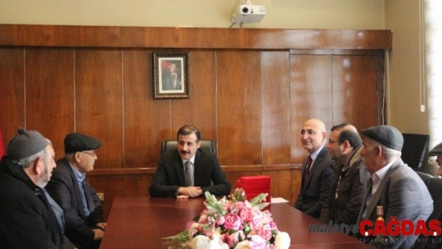 Sungurlu'da Kıbrıs gazilerine madalya ve berat verildi