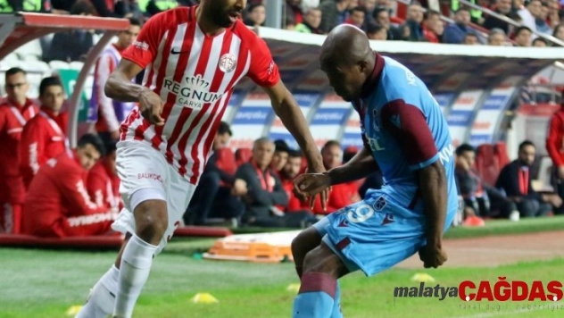 Süper Lig: Antalyaspor: 1 - Trabzonspor: 3 (Maç sonucu)
