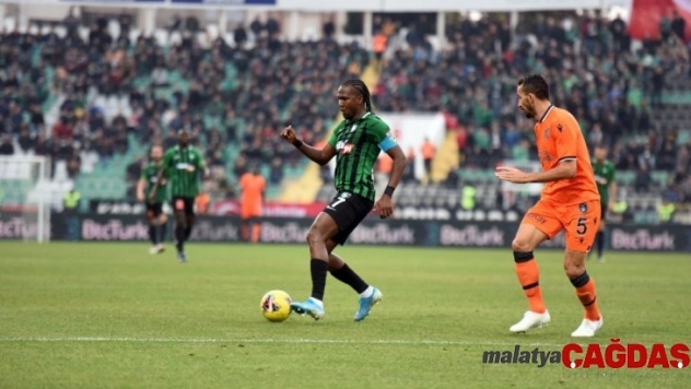 Süper Lig: Denizlispor: 1 - Medipol Başakşehir: 1 (Maç Sonucu)