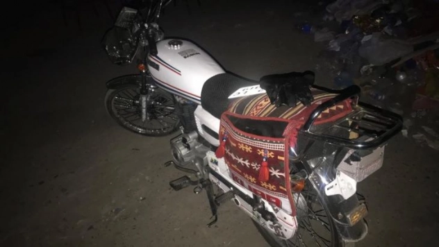 Şüphe üzerine durdurdular, çalıntı motosikleti buldular