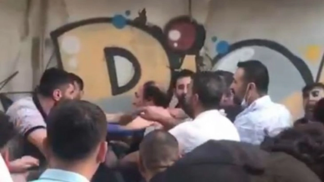 Tacizciye sokak ortasında meydan dayağı