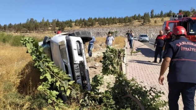 Takla Atan Otomobilin Sürücüsü Yaralandı