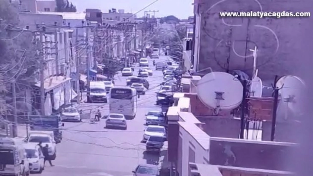 Talihsiz gencin feci ölümü kamerada