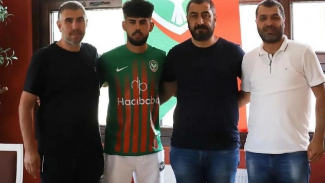 Taner Gümüş Amedspor ile anlaştı