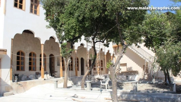 Tarihi Antakya evi artık misafirlerini ağırlayacak