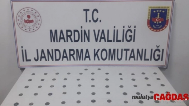 Tarihi eser kaçakçıları jandarmadan kaçamadı