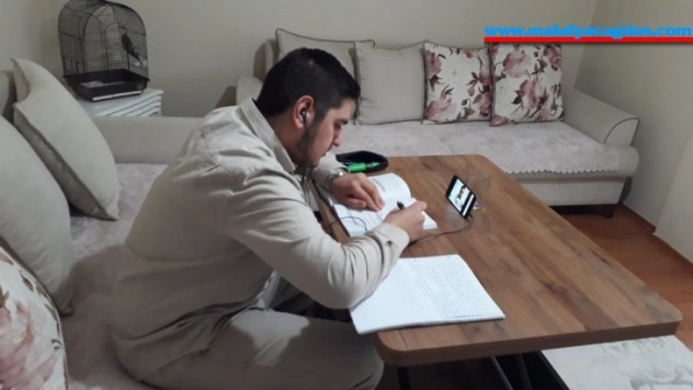 TDV uzaktan eğitim çalışmalarına başladı