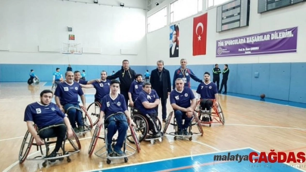 Tekerlekli Sandalye Basketbol Takımı play-off hedefine yakın