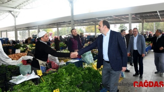 (Tekrar) Başkan Altay: 'Amacımız esnafımızın ve vatandaşımızın daha iyi şartlarda alışveriş yapabilmesi'