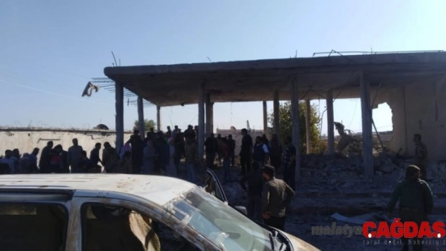 Tel Abyad'ın merkezinde bomba yüklü araç patladı: 10 ölü
