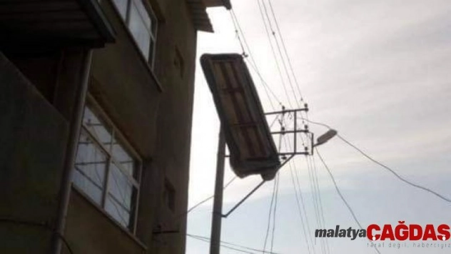 Tele kuş değil çekyat kondu