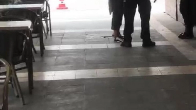 Telefonu çalındı, polisi ölümle tehdit etti