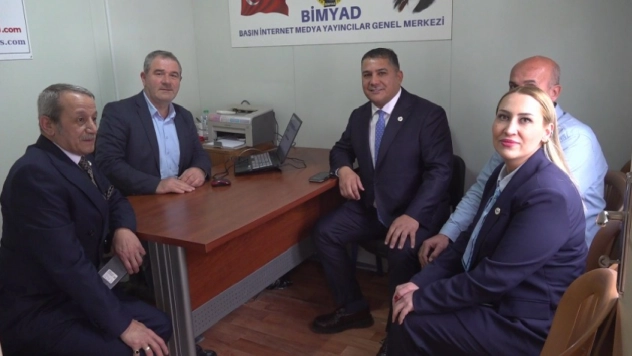 Teoman Mutlu: Üçüncü Cumhurbaşkanı Ben Olacağım