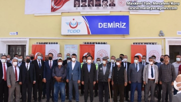 Terör örgütü PKK'nın şehit ettiği 6 TCDD personeli ile 2 sivil vatandaş anıldı