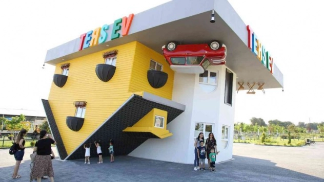 Ters Ev tatilde çocukları bekliyor