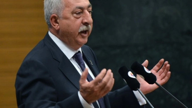 TPalandöken SSK'lı ile Bağ-Kur'lunun prim gün sayısı eşitlenmeli