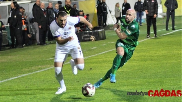 TFF 1. Lig: Menemenspor: 2 - Bursaspor: 1