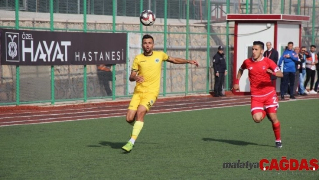 TFF 3. Lig: Elazığ Belediyespor: 4 - Fatsa Belediyespor: 1