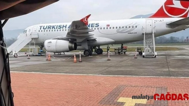 THY uçağının lastiğindeki arıza uçuşu iptal ettirdi