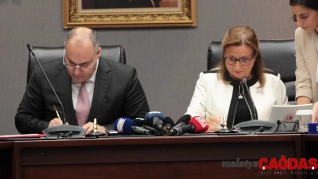 Ticaret Bakanı Pekcan: 'Son 17 senenin getirdiği istikrarla ekonomimizdeki büyüme ve ihracatımızdaki artış devam etmiştir'