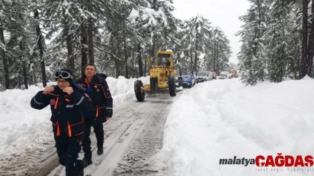 Tipide mahsur kalan vatandaşa 11 saatlik çalışmanın ardından ulaşıldı
