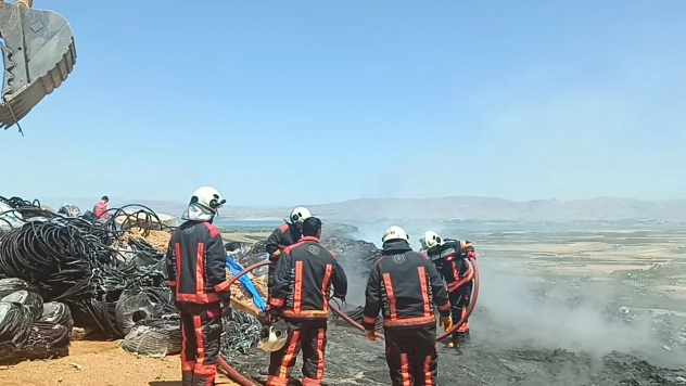 TOKİ 8. Etap Şantiye Alanında Yangın Paniği