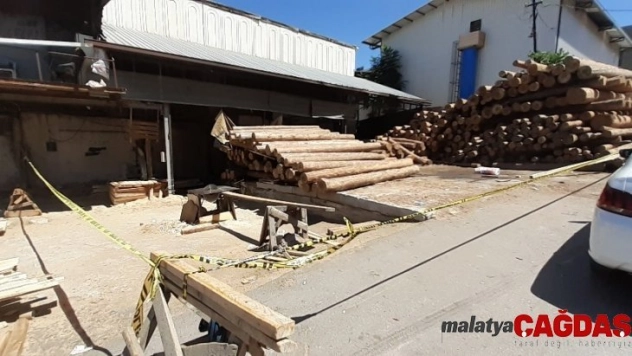 Tomrukların altında kalan adam can verdi