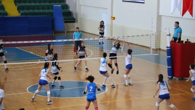 Topa Türkiye Şampiyonası heyecanıyla vuruyorlar