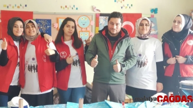 Toplumsal duyarlılık için köy yollarına düştüler