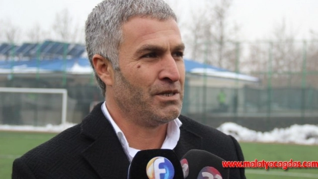 Toprak: 'Biz futbolu eski şaşalı günlerine döndürmeye çalışacağız'