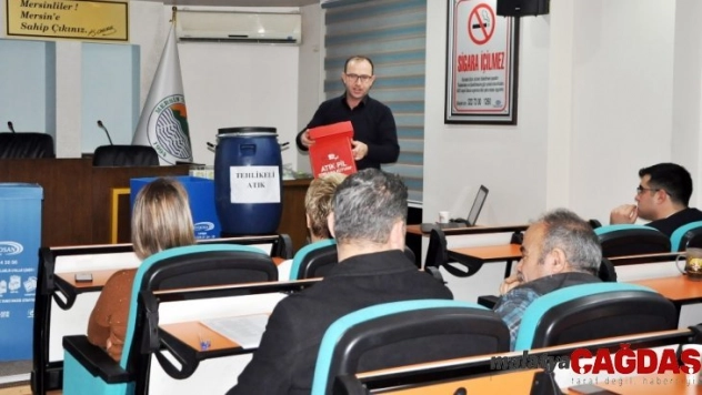 Toroslar Belediyesi personeline 'sıfır atık' eğitimi