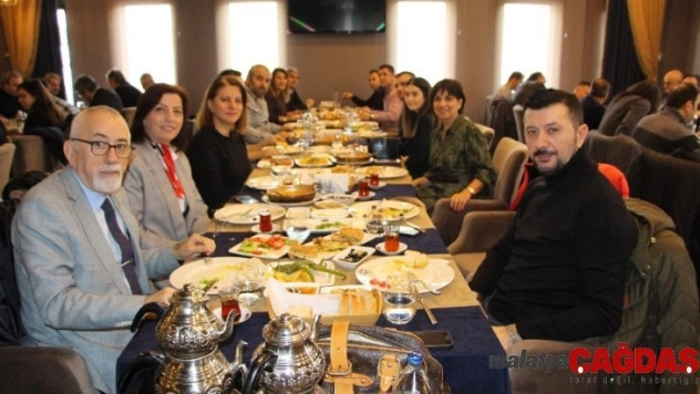 Trabzon Forum gazetecileri unutmadı