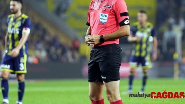 Trabzonspor - Galatasaray maçında Ali Palabıyık düdük çalacak