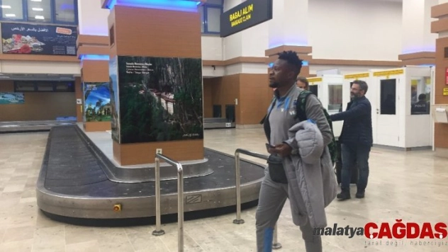 Trabzonspor yurda döndü