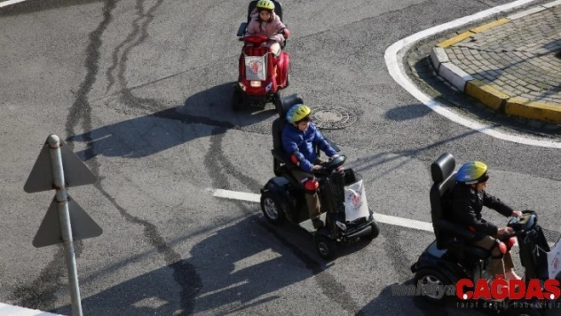 Trafik Eğitim Parkı'nda binlerce öğrenci trafik eğitimi gördü