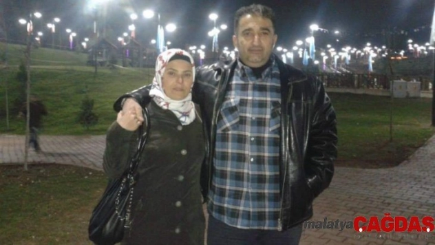 Trafik kazasında ölen çift son yolculuğuna uğurlandı