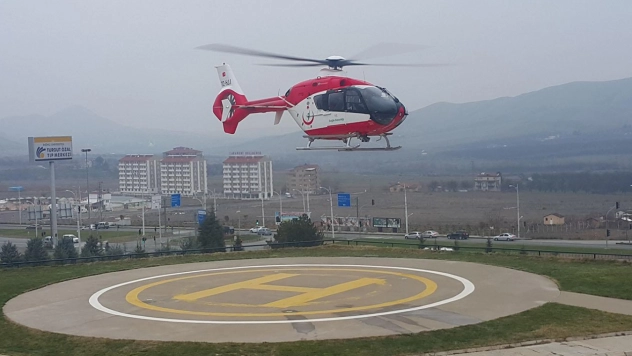 Traktörün altında kalan sürücü hayatını kaybetti